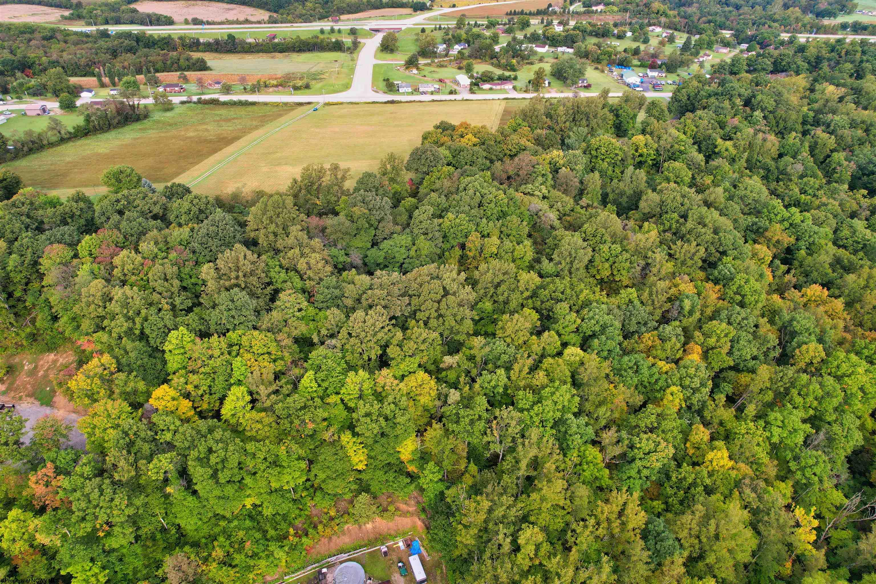 Smithfield, Pennsylvania 15478, United States, 3 Bedrooms Bedrooms, ,2 BathroomsBathrooms,Residential,Pending,61050