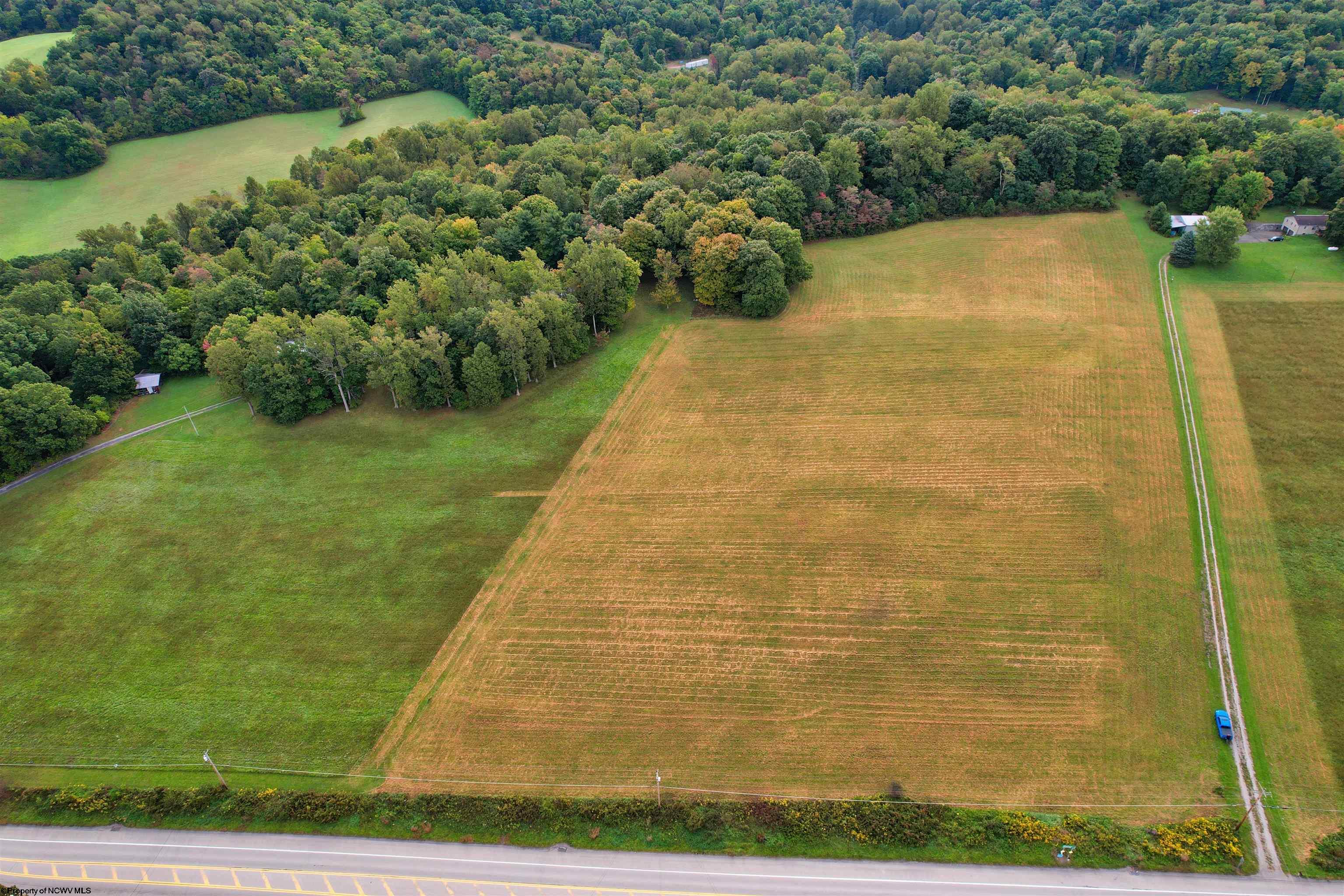 Smithfield, Pennsylvania 15478, United States, 3 Bedrooms Bedrooms, ,2 BathroomsBathrooms,Residential,Pending,61050