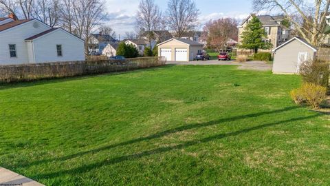 Photo of 904 Dudley Avenue, Morgantown, WV 26505 (MLS # 10163686)