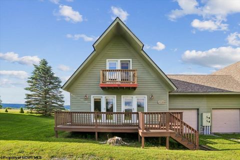 Photo of 33 Cirrus Drive, Davis, WV 26260 (MLS # 10165431)