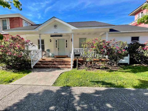 Photo of 404 Main Street, Sutton, WV 26601 (MLS # 10165200)