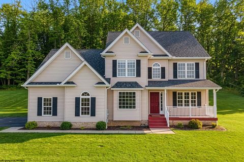 Photo of 137 Thistledown Lane, Morgantown, WV 26508 (MLS # 10163480)