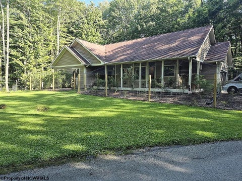 Photo of 464 Maple Avenue, Davis, WV 26260 (MLS # 10166456)