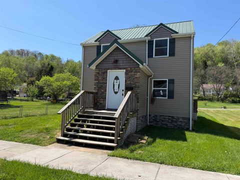 Photo of 451 Maple Avenue, Philippi, WV 26416 (MLS # 10164357)