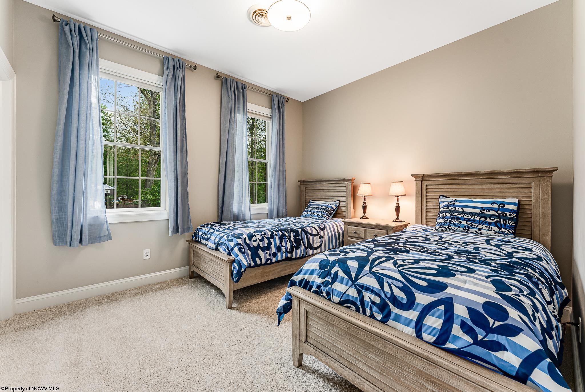 Oakland, Maryland 21550, United States, 5 Bedrooms Bedrooms, ,5 BathroomsBathrooms,Residential,Contingent,42466