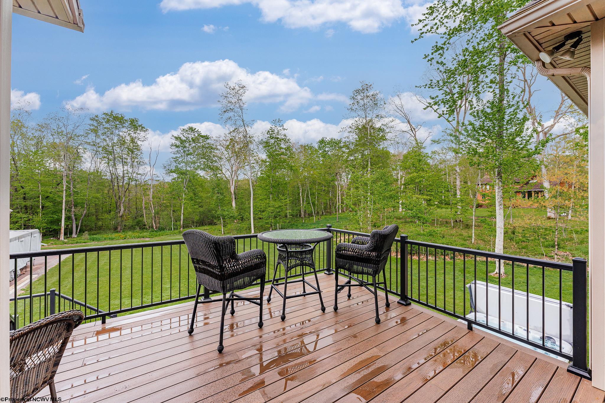 Oakland, Maryland 21550, United States, 5 Bedrooms Bedrooms, ,5 BathroomsBathrooms,Residential,Contingent,42466