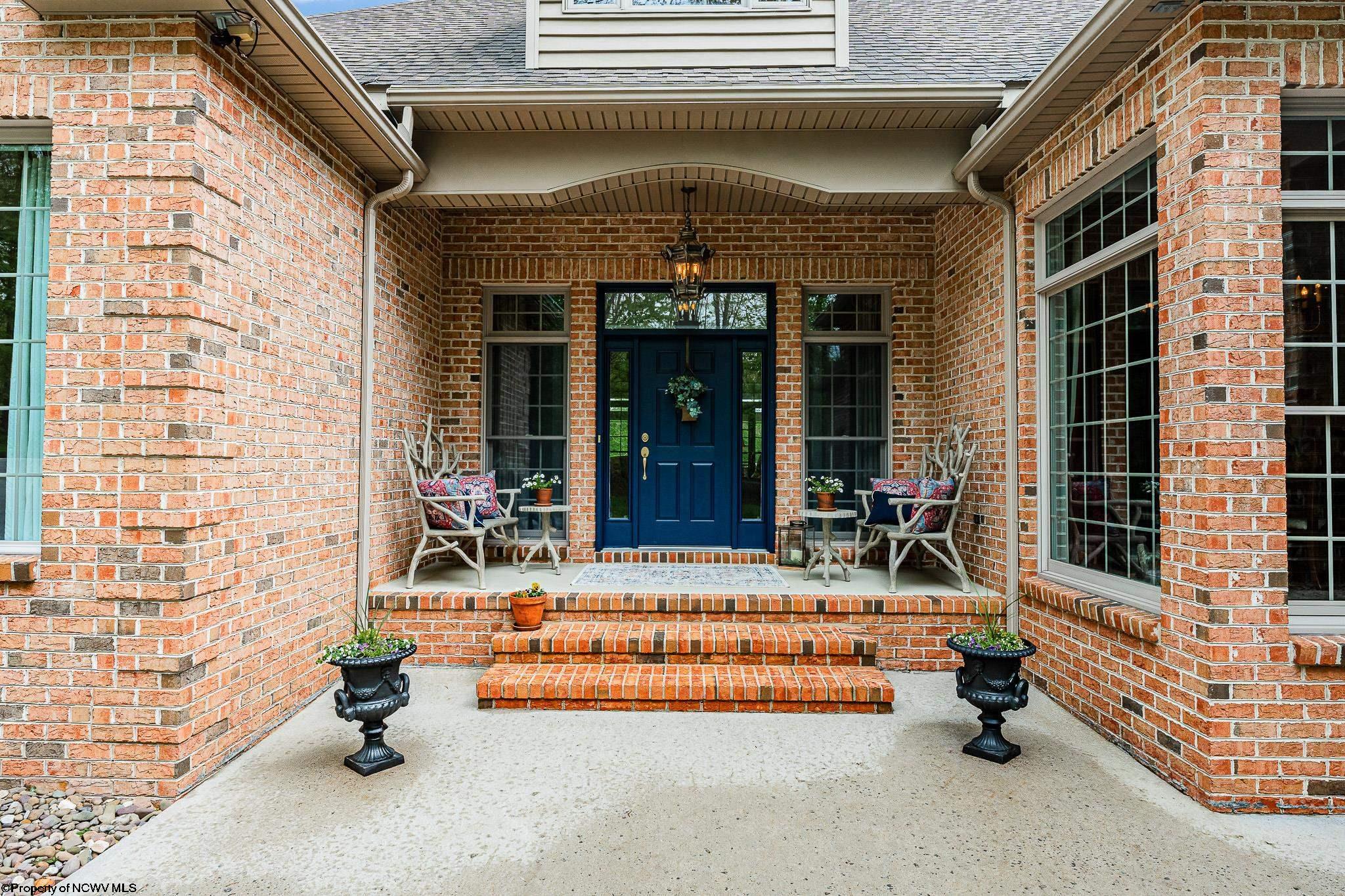 Oakland, Maryland 21550, United States, 5 Bedrooms Bedrooms, ,5 BathroomsBathrooms,Residential,Contingent,42466