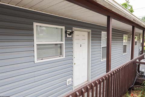 Photo of 726 Beechurst Avenue, Morgantown, WV 26505 (MLS # 10165333)