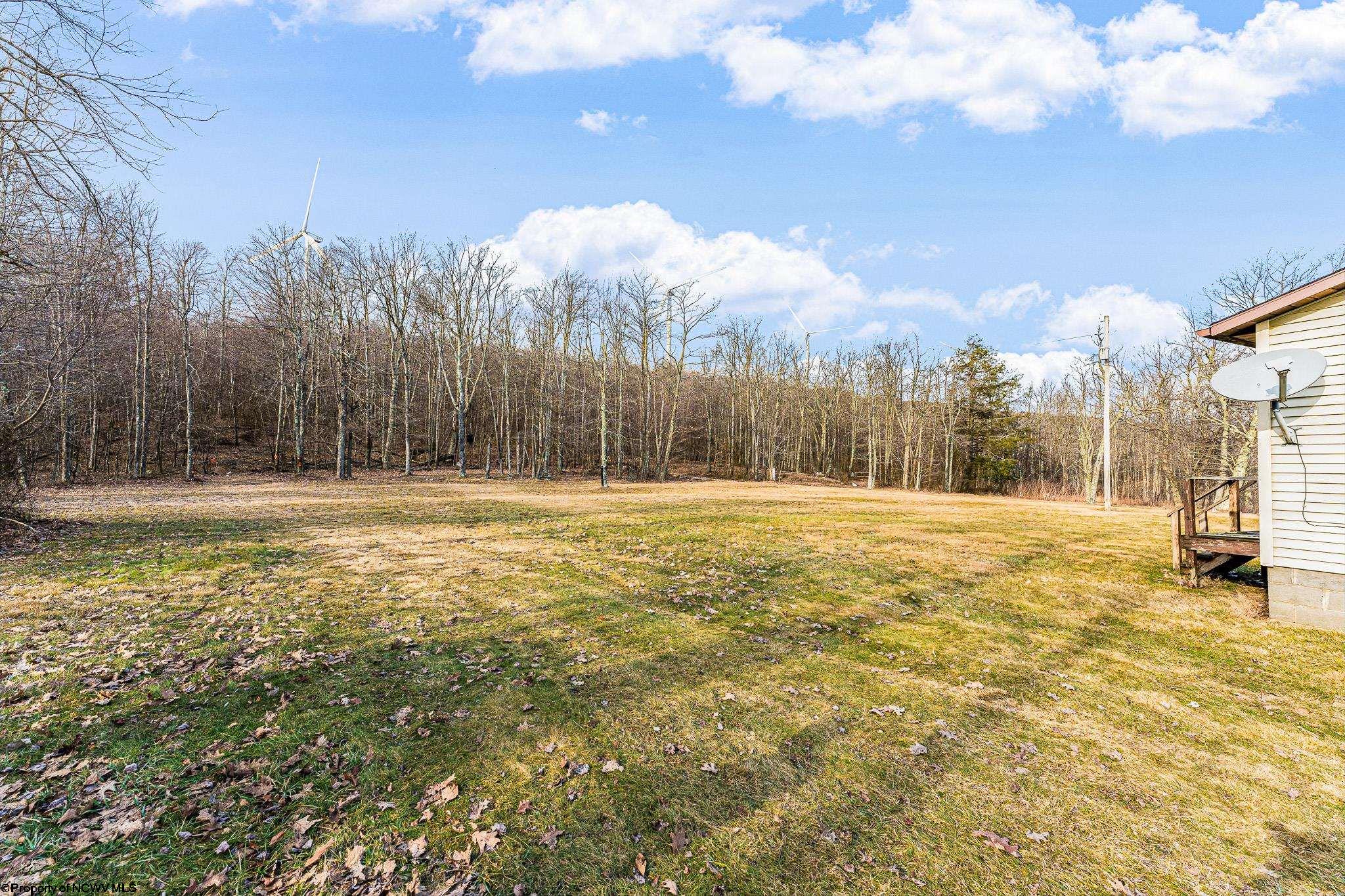 Oakland, Maryland 21550, United States, 2 Bedrooms Bedrooms, ,1 BathroomBathrooms,Residential,Active,21991