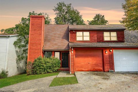 Photo of 278 McCullough Street, Morgantown, WV 26505 (MLS # 10162113)