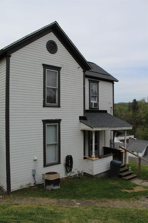 Photo of 3418 Central Street, Farmington, WV 26571 (MLS # 10164562)