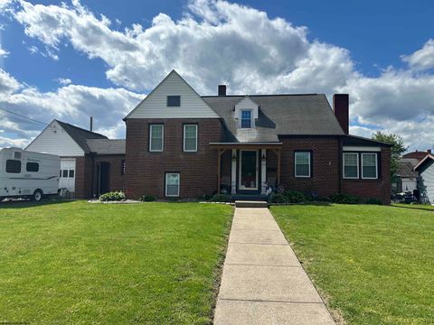 Photo of 323 Court Avenue, Weston, WV 26452 (MLS # 10164730)