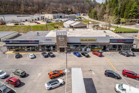 Photo of 317 S Virginia Avenue, Bridgeport, WV 26330 (MLS # 10159024)