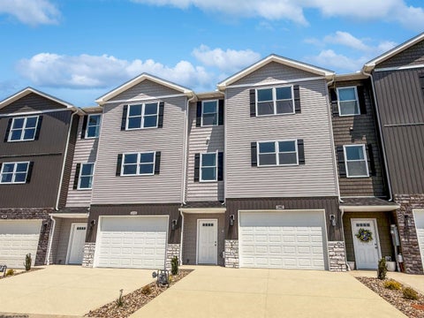 Photo for 274 Red Oak Lane