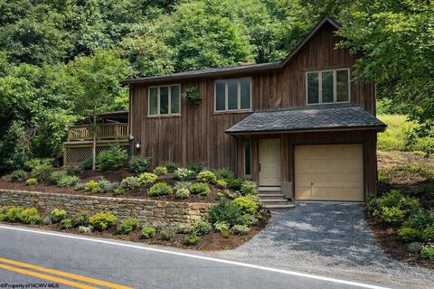 Photo of 318 Harpertown Road, Elkins, WV 26241 (MLS # 10161485)