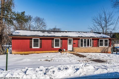 Photo of 490 Ohio Avenue, Westover, WV 26501 (MLS # 10163260)