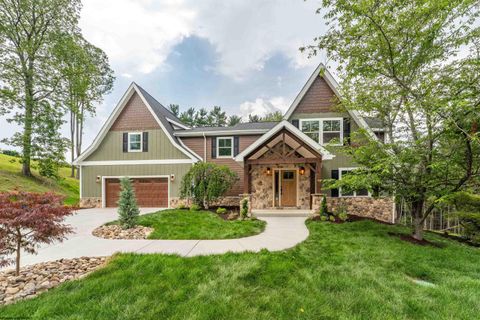 Photo of 74 Lu Lane, Morgantown, WV 26508 (MLS # 10163580)