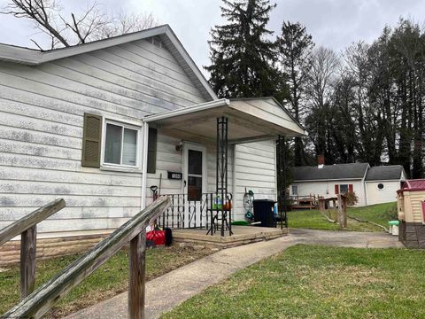 Photo of 1200/ 1208 Pennsylvania Avenue, Fairmont, WV 26554 (MLS # 10162439)