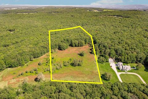 Photo of Lot 48 Hazelwood Drive, Bruceton Mills, WV 26525 (MLS # 10161490)