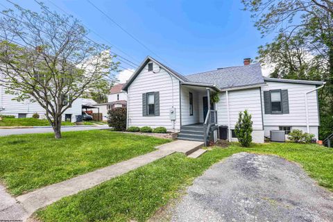 Photo of 245 Cherry Street, Morgantown, WV 26501 (MLS # 10164940)