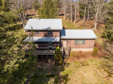 Photo of 1157 Lakeford Road, Terra Alta, WV 26764 (MLS # 10163892)