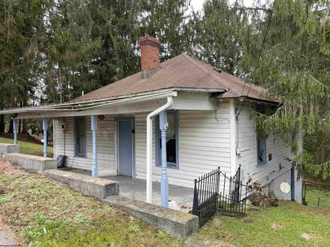 Photo of 90 Third Street, Shinnston, WV 26431 (MLS # 10157478)