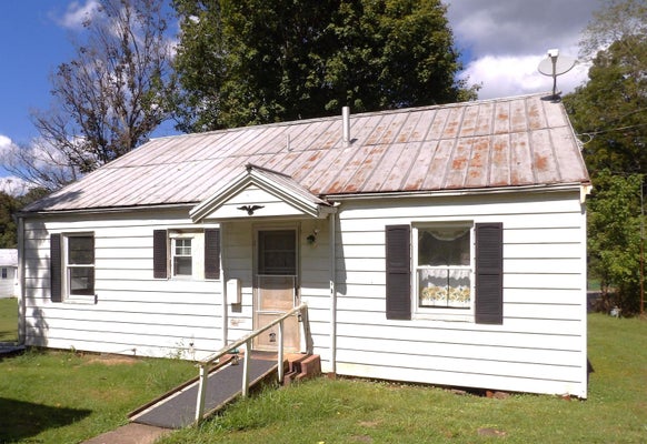 696 CRAWFORD RD, CRAWFORD, WV 26343 - Image 585c1663db000dc9bdd2aceb3b4b8f1c/2053616729