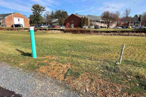 Photo of 204 Napoli Lane, Morgantown, WV 26505 (MLS # 10166532)