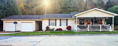 Photo of 401 Rohr Avenue, Buckhannon, WV 26201 (MLS # 10162221)