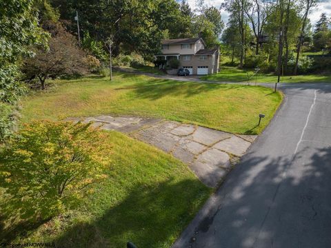 Photo of 102 Forest Drive, Morgantown, WV 26505 (MLS # 10161937)