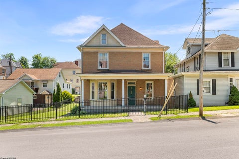 Photo of 702 benoni Avenue, Fairmont, WV 26554 (MLS # 10165126)