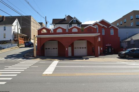 Photo of 1396 University Avenue, Morgantown, WV 26505 (MLS # 10158327)