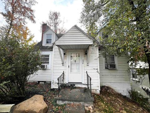 Photo of 230 Cornell Avenue, Morgantown, WV 26505 (MLS # 10163289)