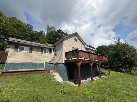 Photo of 102 Sutton Avenue, West Union, WV 26456 (MLS # 10165907)