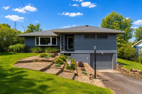 Photo of 1217 Corvet Avenue, Morgantown, WV 26505 (MLS # 10165207)