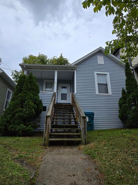 Photo of 992 W Pike Street, Clarksburg, WV 26301 (MLS # 10161417)