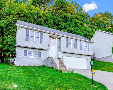 Photo of 436 December Lane, Morgantown, WV 26508 (MLS # 10161644)