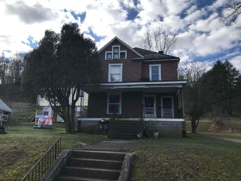 Photo of 523 Hornor Avenue, Clarksburg, WV 26301 (MLS # 10164705)