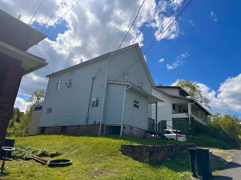 Photo of 125 Bonview Avenue, Fairmont, WV 26554 (MLS # 10164778)