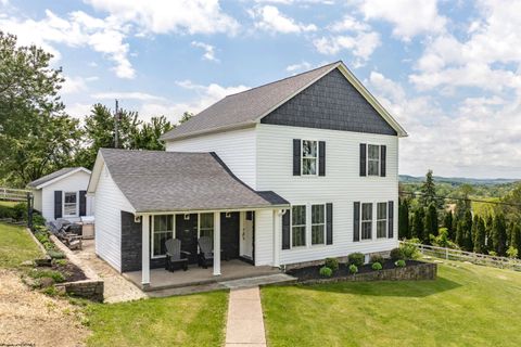 Photo of 674 Pleasant Hill Road, Morgantown, WV 26508 (MLS # 10165073)