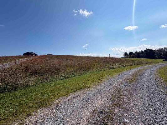 84 BRIAR RIDGE DR, COALTON, WV 26257 - Image 688b3ef38eb2b7680f89fda9fbfb1e12/4239247217