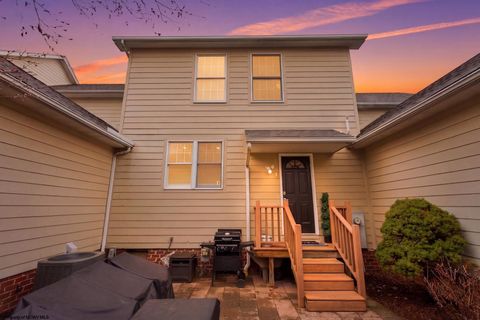 Photo of 202 Saint Andrews Drive, Morgantown, WV 26508 (MLS # 10164040)