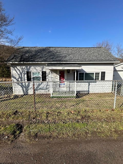 Photo of 25 3rd Street, Gypsy, WV 26361 (MLS # 10163508)