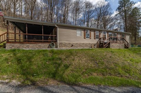 Photo of 78 HANNAH Road, Clarksburg, WV 26301 (MLS # 10164030)