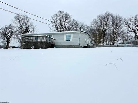 Photo of 13 Southgate Drive, Fairmont, WV 26554 (MLS # 10163227)