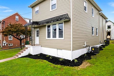Photo of 735 Mulberry Avenue, Clarksburg, WV 26301 (MLS # 10161795)