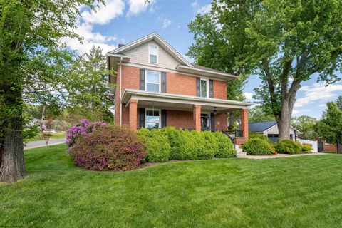 Photo of 1360 Eastern Avenue, Morgantown, WV 26505 (MLS # 10164825)