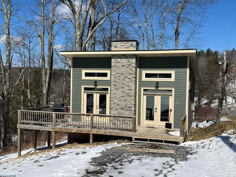 Photo of 32 Fulton Lane, Thomas, WV 26292 (MLS # 10161956)
