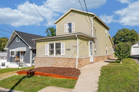 Photo of 532 Herman Avenue, Star City, WV 26505 (MLS # 10161710)
