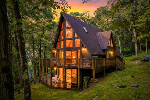 Photo of 332 Daisy Drive, Terra Alta, WV 26764 (MLS # 10166266)